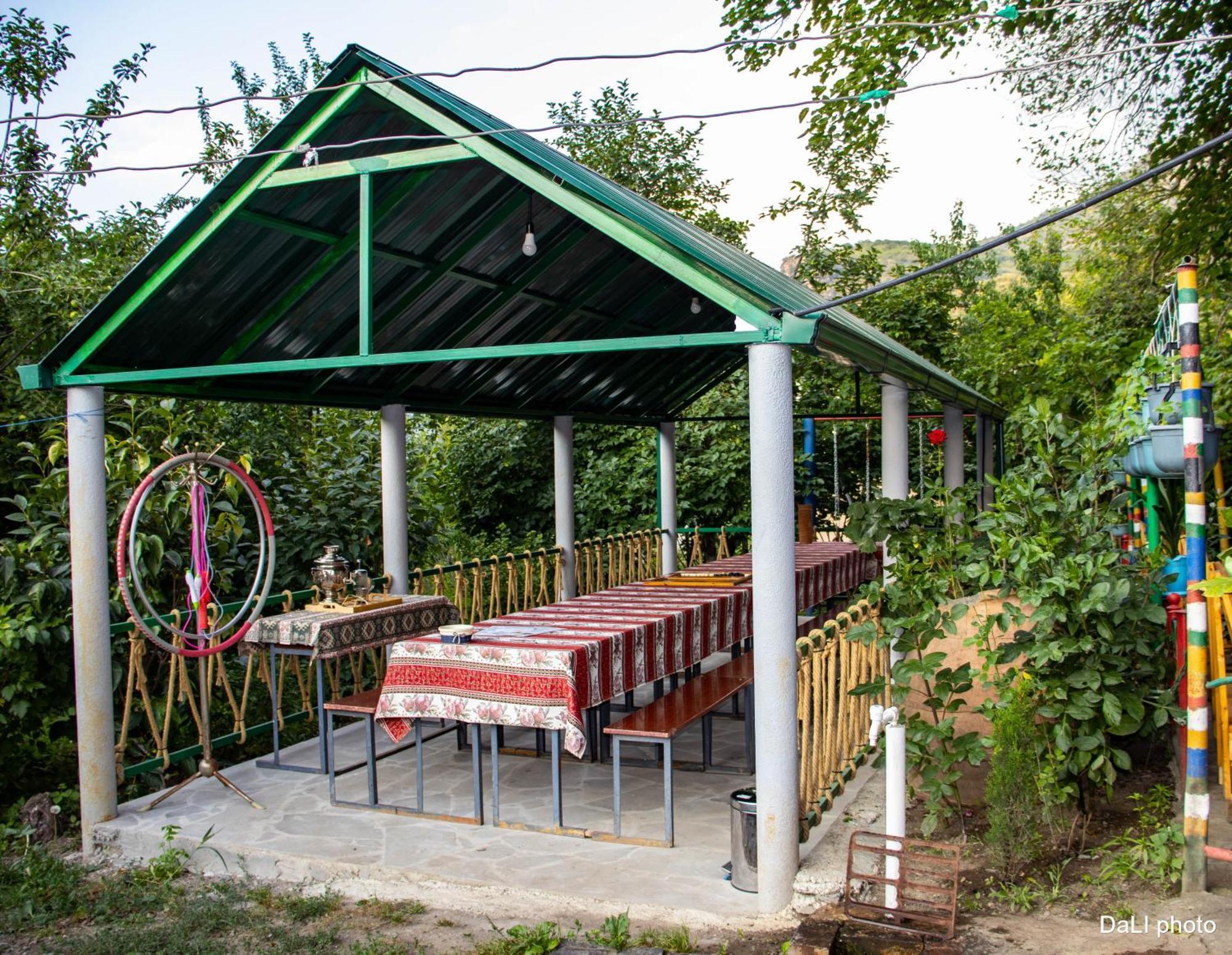 Tereza Glamping Hotel Sanain Exterior photo